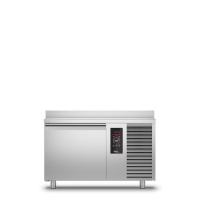 Фото товара - СТОЛ ШОКОВОЙ ЗАМОРОЗКИ APACH CHEF LINE LBVF7TUA
